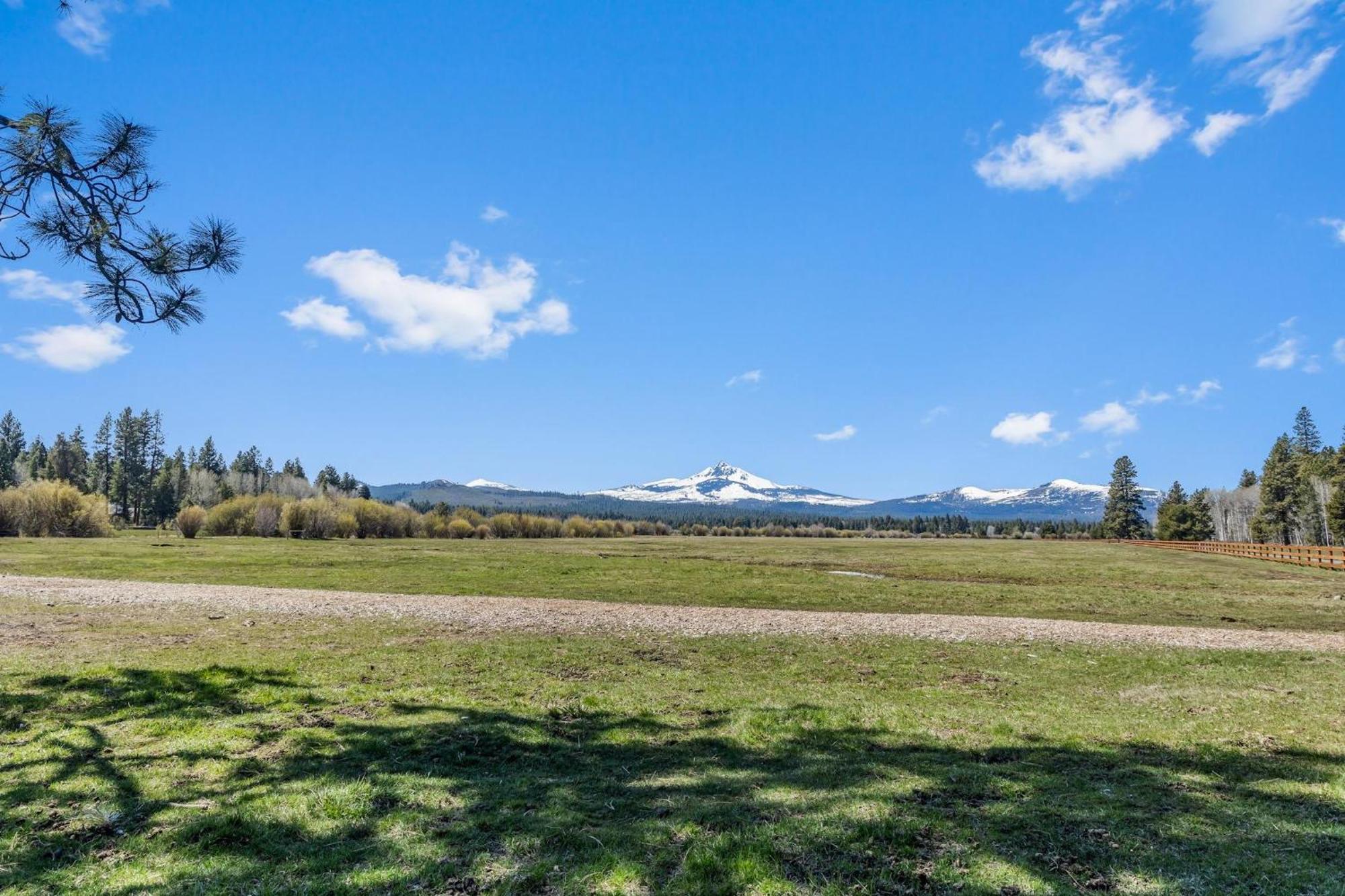 Shields Shalet Villa Black Butte Ranch Екстериор снимка